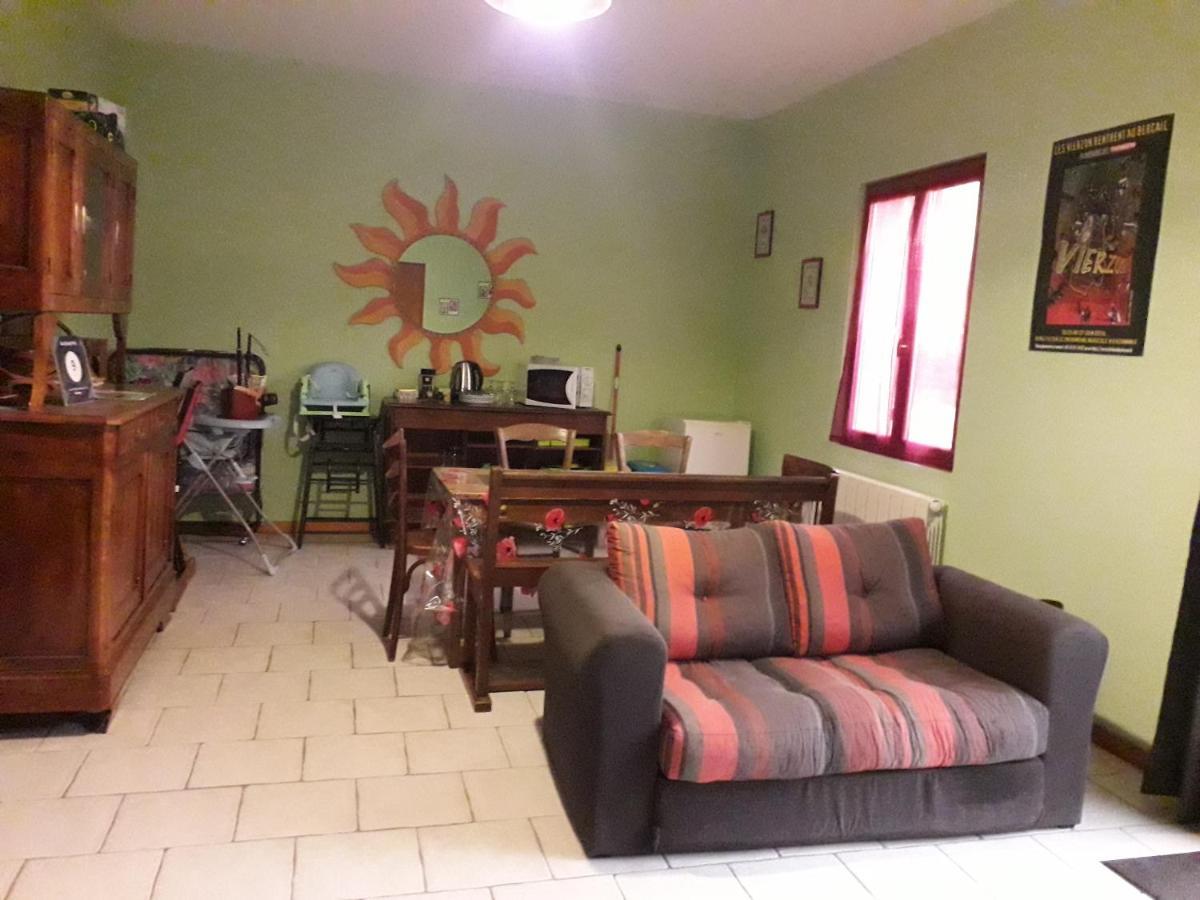 Bed and Breakfast Au Grand Pre Theillay Экстерьер фото